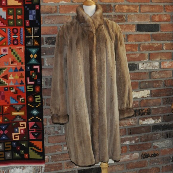 Majestic CANADA Pastel Honey Blonde Sheared MINK FUR LONG Coat Jacket - Picture 2 of 16